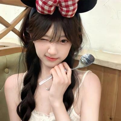 女生万岁第一季 封面